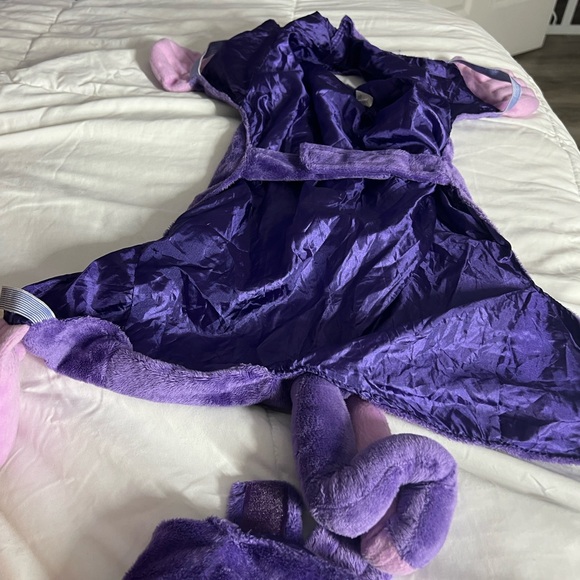 Dog Halloween costume, size large
Purple monkey - Picture 2 of 3